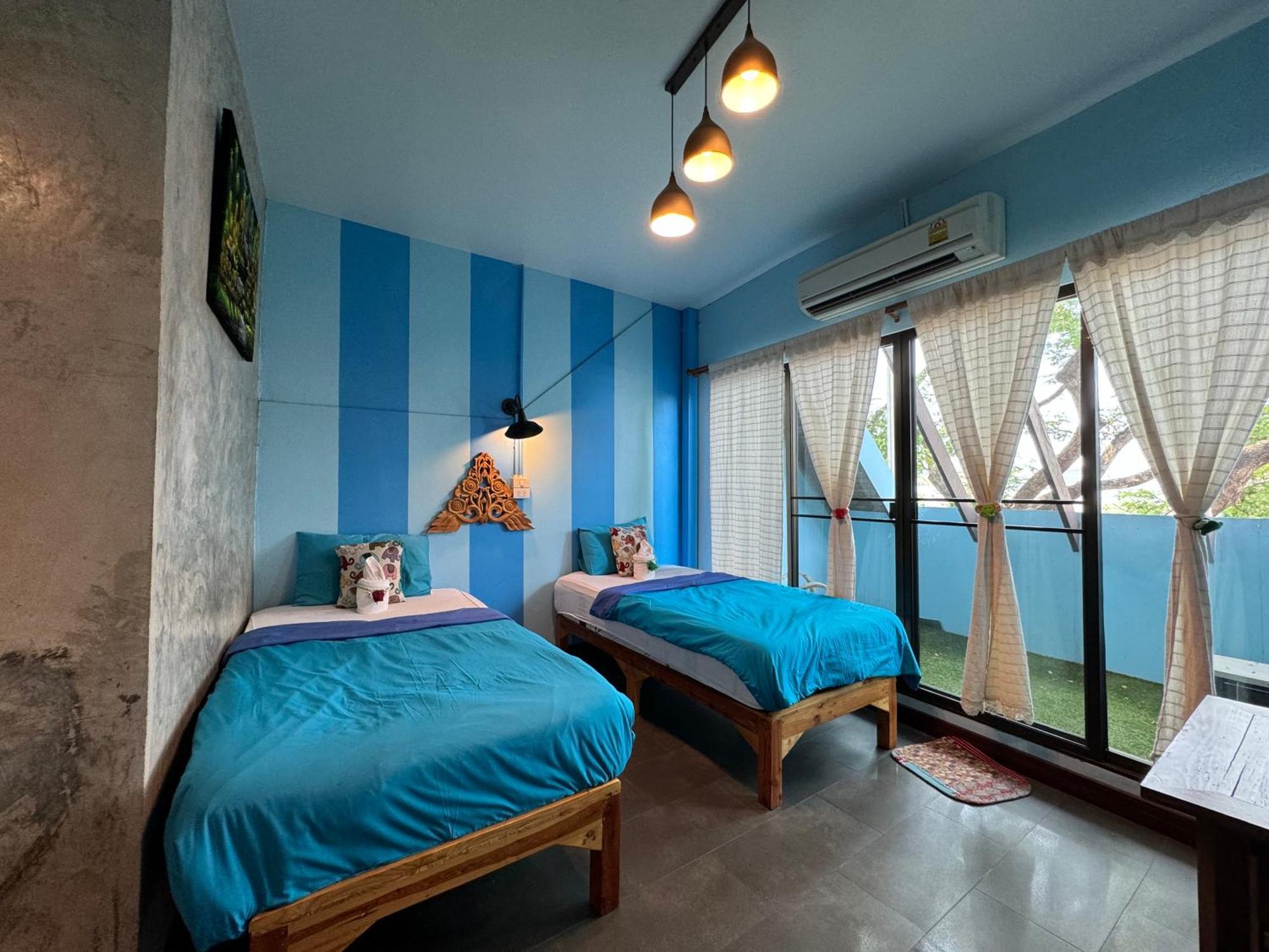 Retro At Phra Sing Guest House Chiang Mai Zewnętrze zdjęcie