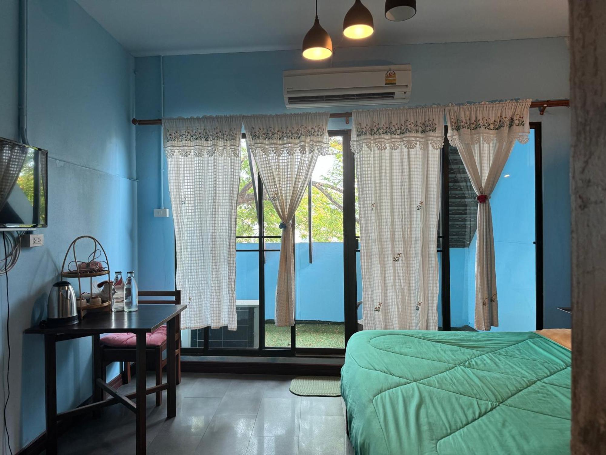 Retro At Phra Sing Guest House Chiang Mai Zewnętrze zdjęcie