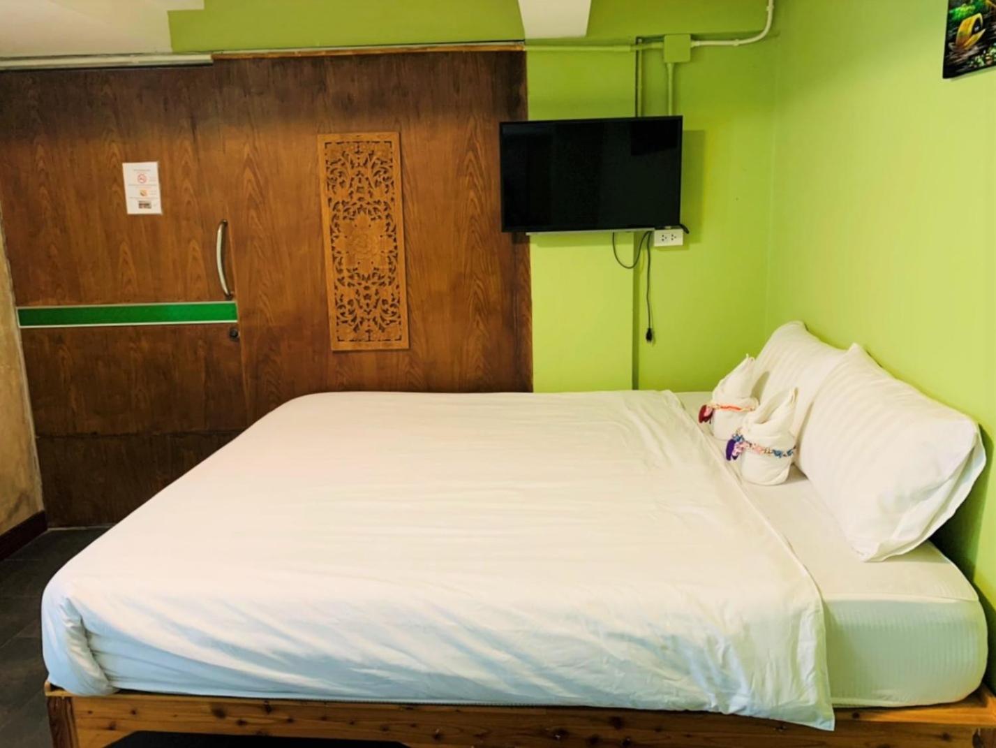 Retro At Phra Sing Guest House Chiang Mai Zewnętrze zdjęcie